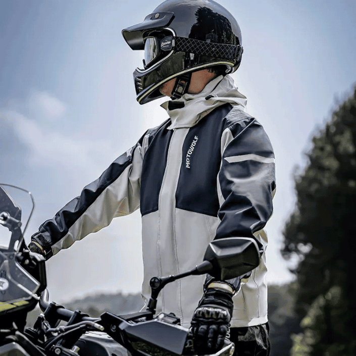 Costum de Ploaie Moto Motowolf V5 – Geacă și Pantaloni Impermeabili cu Elemente Reflectorizante, Glugă și Protecție Completă, Albastru/Gri Costum de Ploaie Moto Motowolf V5 – Geacă și Pantaloni Impermeabili cu Elemente Reflectorizante, Glugă și Protecție Completă, Albastru/Gri