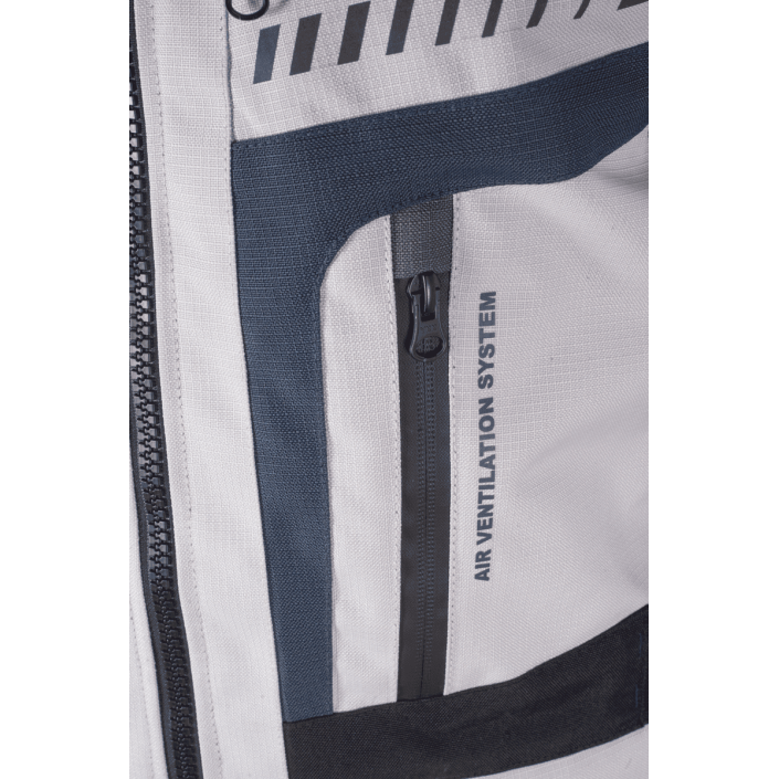 Geacă Moto Touring PES Carpathian Series – Material Ripstop 600D, Impermeabilă, Certificare AA, Protecții Level 2, 4 Sezoane Geacă Moto Touring PES Carpathian Series – Material Ripstop 600D, Impermeabilă, Certificare AA, Protecții Level 2, 4 Sezoane