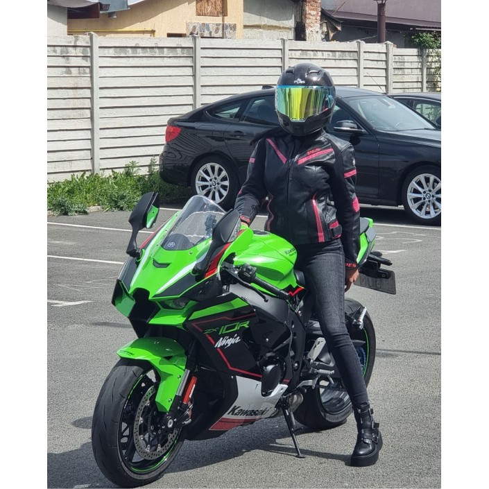 Geacă Moto Damă Piele cu Protecții Nivel 2 – Perfectă pentru Vară și Primăvară, PES, Negru/Roz Geacă Moto Damă Piele cu Protecții Nivel 2 – Perfectă pentru Vară și Primăvară, PES, Negru/Roz