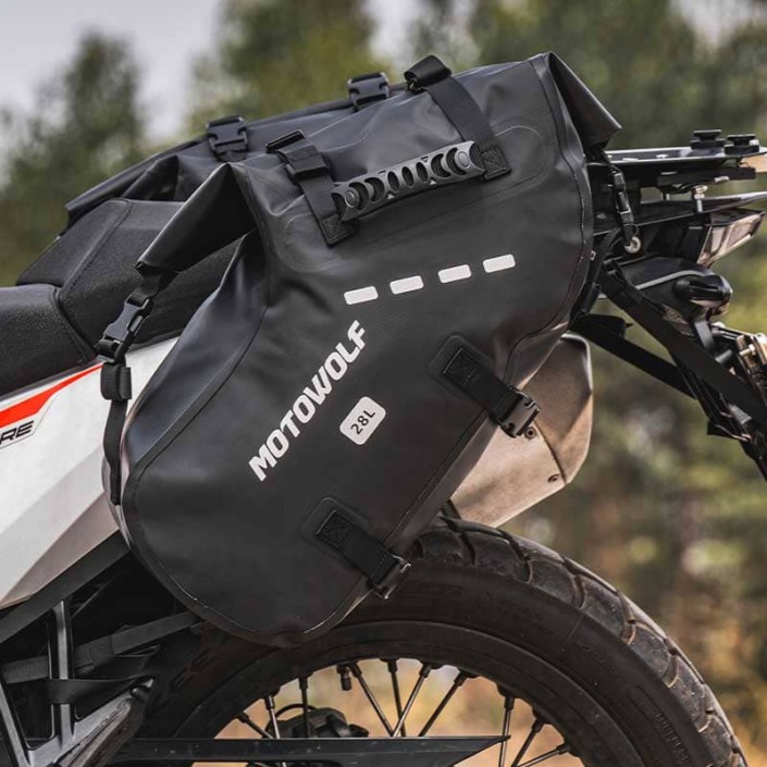 Set genți laterale moto Motowolf MB2 28L impermeabile Set genți laterale moto Motowolf MB2 28L impermeabile