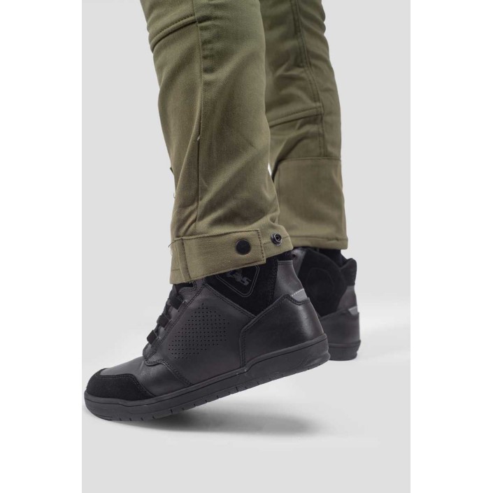 Ghete moto urbane PES City Guard, respirabile, cu protecții la impact, din piele perforată