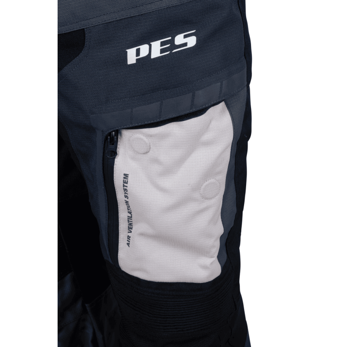 Pantaloni Moto Touring PES Carpathian Series – 4 Sezoane, Ripstop 600D AA, Impermeabili, Protecții Level 2 Genunchi Pantaloni Moto Touring PES Carpathian Series – 4 Sezoane, Ripstop 600D AA, Impermeabili, Protecții Level 2 Genunchi