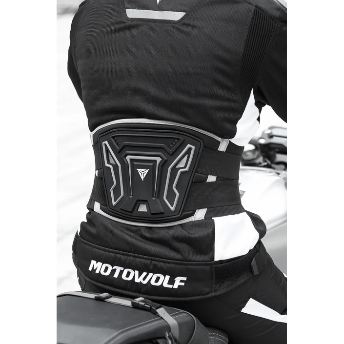 Centura de protectie Motowolf pentru motociclisti cu perna elastica si sistem de fixare reglabil, ideala pentru plimbarile pe motocicleta, Rosu
