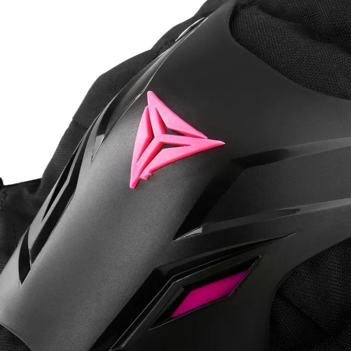 Set protectii moto pentru femei MOTOWOLF - genunchere si cotiere, ajustabile, 4 piese, PP Shell, 600D oxford, quick release Set protectii moto pentru femei MOTOWOLF - genunchere si cotiere, ajustabile, 4 piese, PP Shell, 600D oxford, quick release