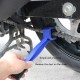 Perie pentru curatat lant moto, bicicleta, Albastru, Pes holding Perie pentru curatat lant moto, bicicleta, Albastru, Pes holding
