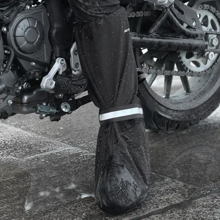 Set 2 protecții Premium Anti-Ploaie pentru Picioare și Pantofi Moto - Descoperă Soluția Motowolf de Calitate Set 2 protecții Premium Anti-Ploaie pentru Picioare și Pantofi Moto - Descoperă Soluția Motowolf de Calitate