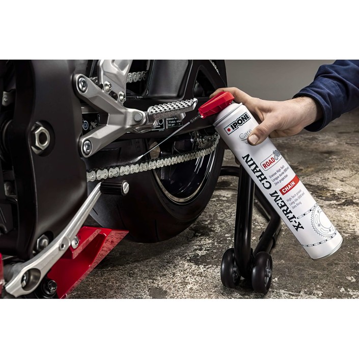 Spray de uns lant moto Ipone ROAD X-TREM - 500ml, aderenta sporita de pana la 800 km, difuzor multipozitiv cu tija retractabila Spray de uns lant moto Ipone ROAD X-TREM - 500ml, aderenta sporita de pana la 800 km, difuzor multipozitiv cu tija retractabila