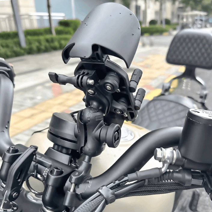 Suport telefon moto, atv, scuter cu sistem antivibrații, încărcare wireless și porturi USB și Type-C, prindere ghidon/oglinda Suport telefon moto, atv, scuter cu sistem antivibrații, încărcare wireless și porturi USB și Type-C, prindere ghidon/oglinda